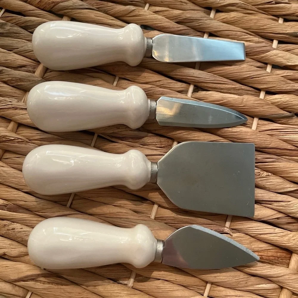Rare HTF Discontinued Rae Dunn Boutique Vintage French Cheese Knives Set of 4